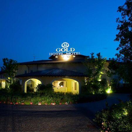 Hotel Motel Gold Calcinate Buitenkant foto